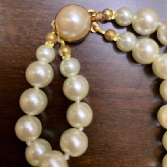 Pearl Bracelet—Double Strand - Picture 5 of 7